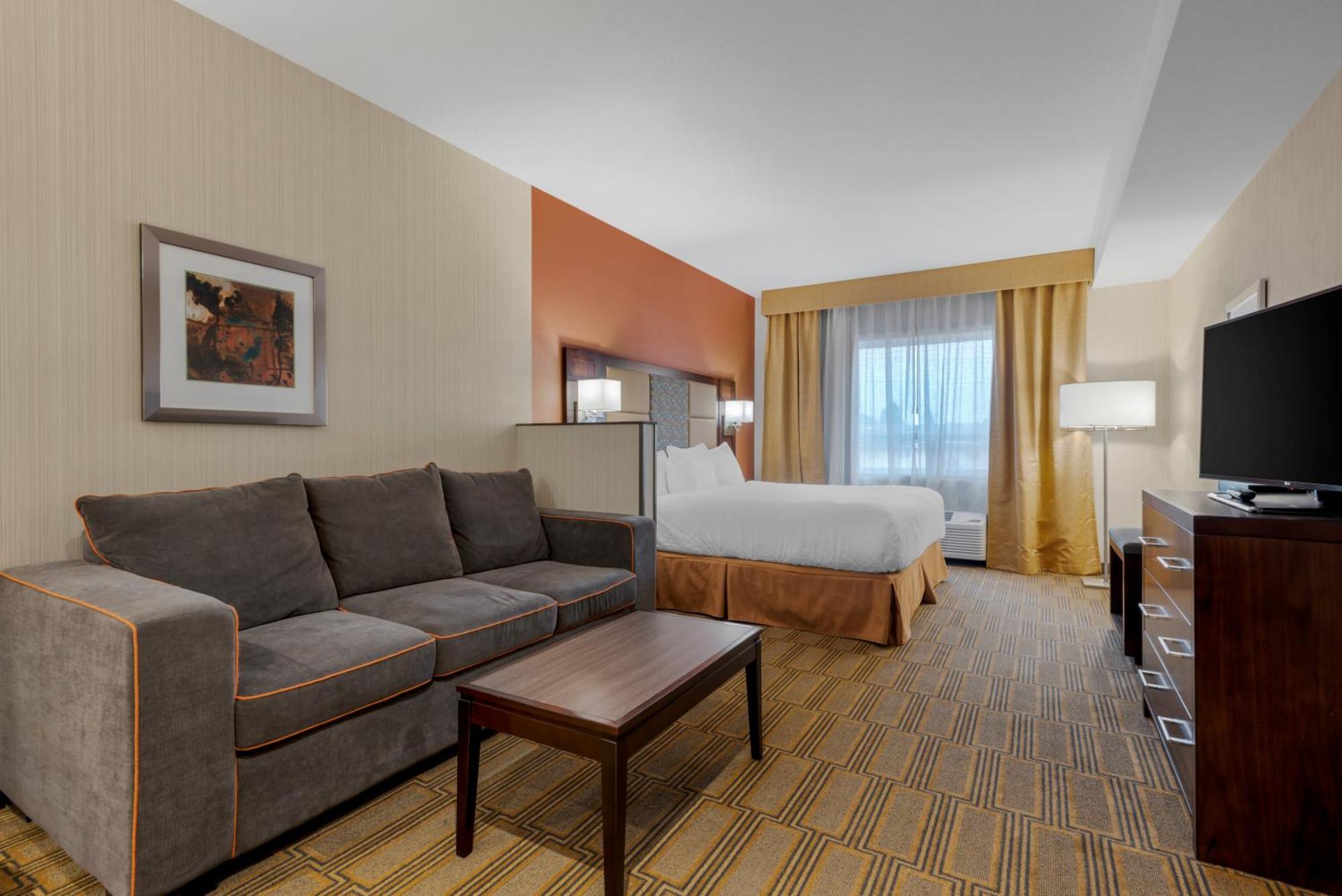 Best Western Plus Chateau Fort St. John Esterno foto